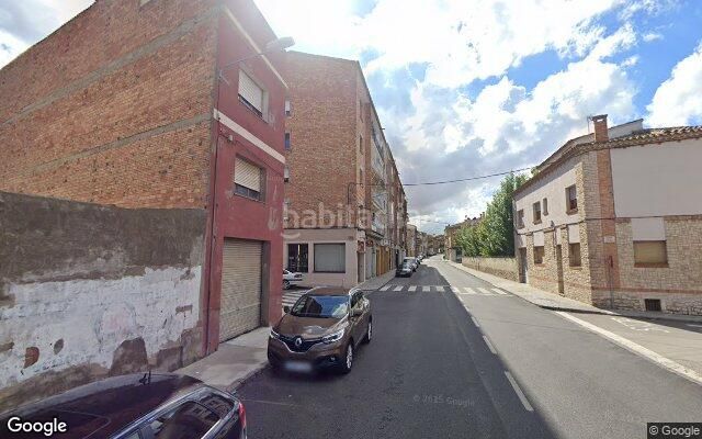Foto d5e71d38-89cb-488c-816d-f7ca93407381. Pis a Cervera