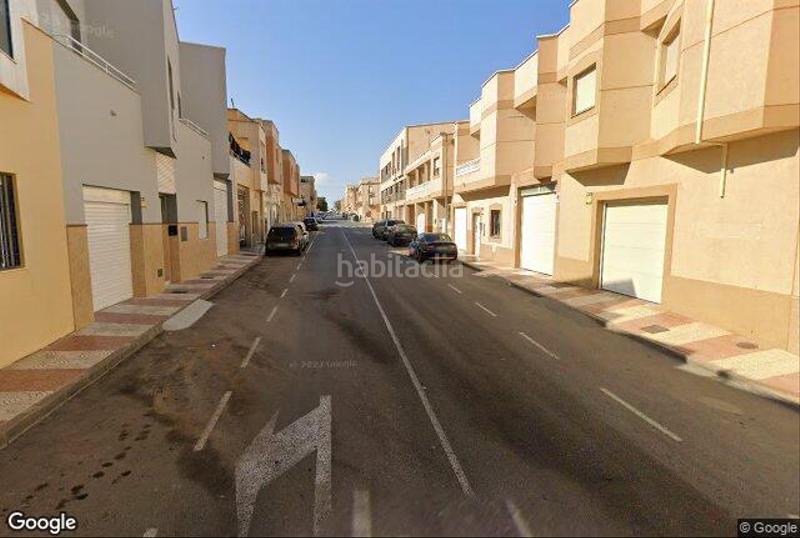 Foto f7b1b58e-08a7-4256-9578-19ad7b92f063. Piso en Carretera Mojonera - Cortijos de Marín Roquetas de Mar