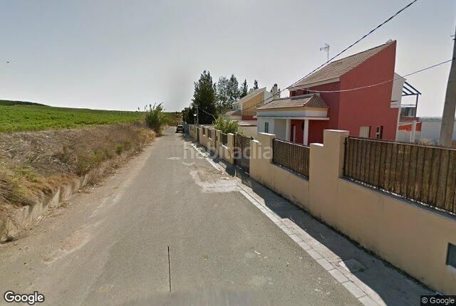 Foto 6e3c90f0-6275-4246-bdef-6775fd3d5a15. Casa adossada a Villaverde del Río