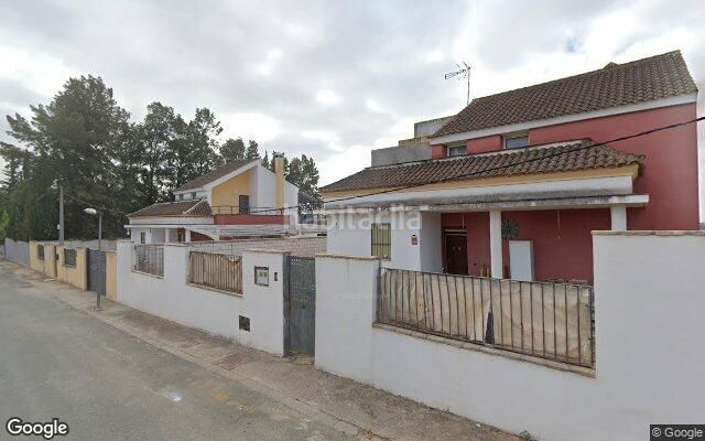 Foto ce3f8dcf-521d-4788-8b19-36d0615513c9. Casa adossada a Villaverde del Río