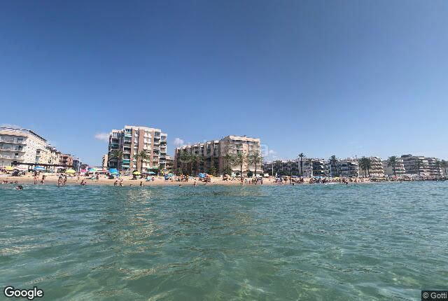 Foto b83c623d-3430-4e05-b8b1-fdcc9012ff97. Pis a Calafell poble Calafell