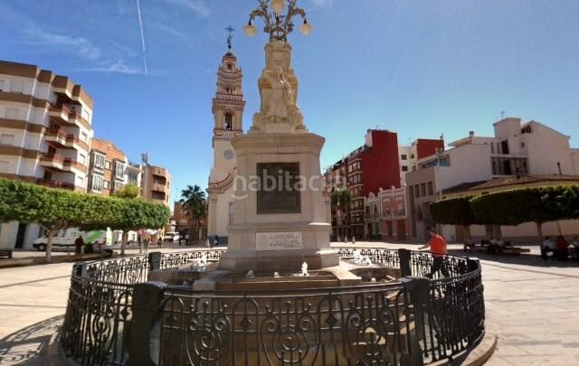 Foto e7fdb511-58f7-4d93-97e7-717a6354775c. Pis a Alfafar