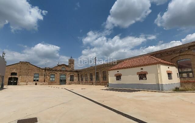 Foto db82c010-87f6-45cb-bb4c-149e99f54b43. Pis a Masquefa