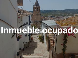 Semi detached house  Cl tras casas capitulares  (es peatonal - ´en coche hasta c/ for