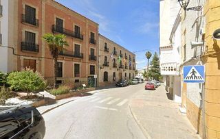 Casa adossada  Av constitucion de la