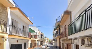 Casa adossada a CL TORREQUEBRADILLA