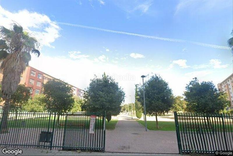 Foto 98aa7a39-c855-4ea9-9a48-bc613d3433a7. Chalet en Torreblanca Sevilla