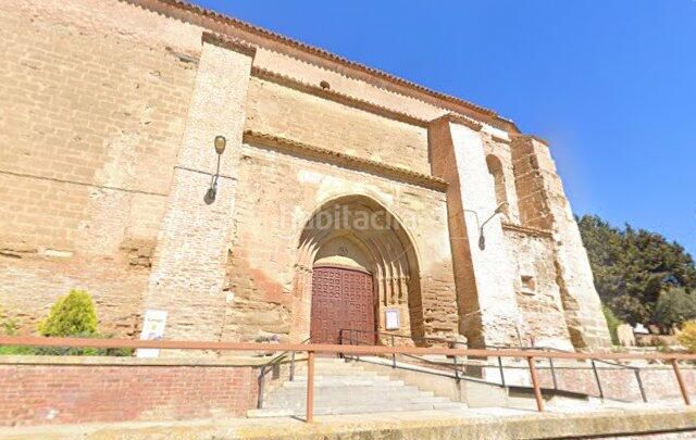 Foto 672875a7-17e7-4082-aea4-d1191aaedc68. Casa adossada amb aparcament a Lanaja