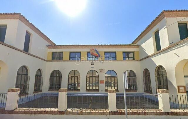 Foto f657596a-9db5-4315-86d2-5938ef42e6af. Casa adossada amb aparcament a Lanaja
