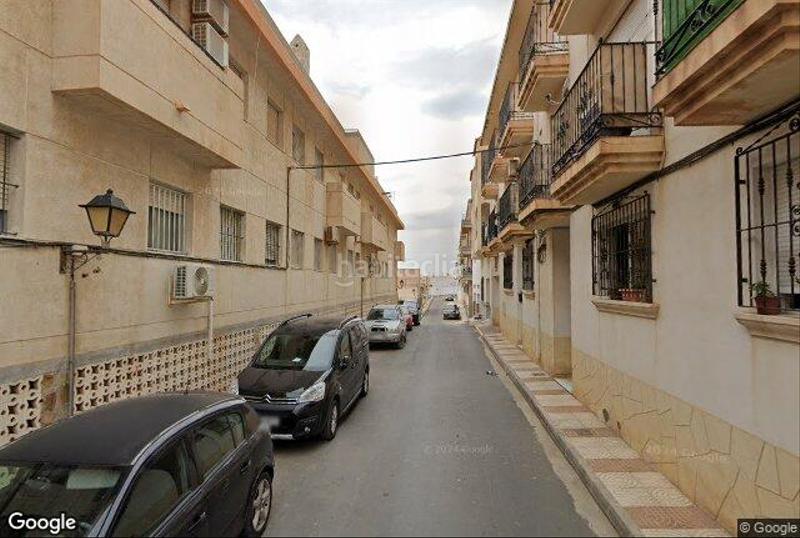 Foto 150e5c74-06d5-40d0-b6d2-cad27da0e429. Casa adossada a Carboneras