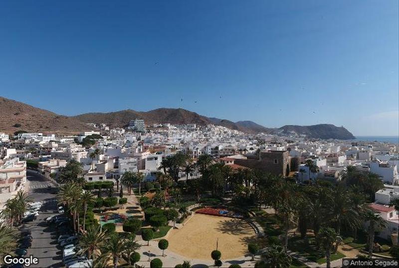 Foto ffb6b23a-9d11-4963-8548-cbadbe55858d. Casa adossada a Carboneras