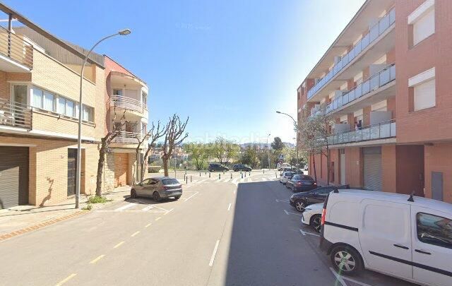 Foto ab0bc08a-3c7d-462f-9a6d-168967389116. Pis a Llevant Igualada