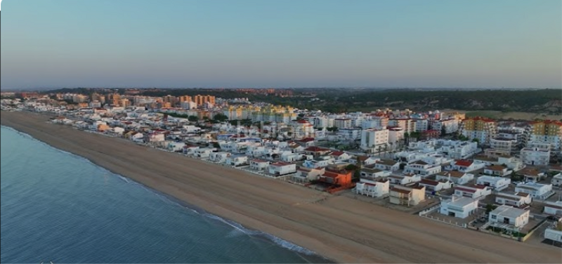 Foto db2505c8-6b74-4ff4-9ecd-2d3eacf1092f. Flat in Lepe