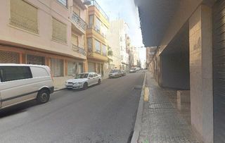 Pis a CALLE CONCEPCION ,Piso: ,PUERTA: B