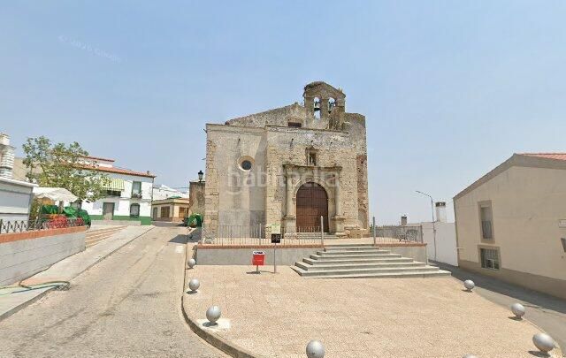 Foto c5934748-97fa-4168-b01d-4f928e6d8a08. Pis amb aparcament a Albuera (La)