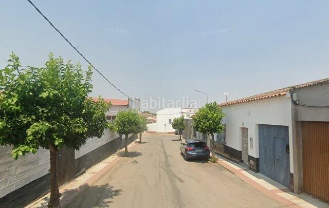 Foto fdbca05f-6e0c-4fc3-910e-256d59335056. Pis amb aparcament a Albuera (La)