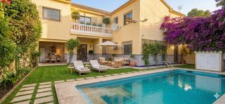 Casa adossada a AV MIJAS