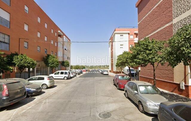Foto 3a4a9596-2872-4152-9dc4-70a17d0a7192. Pis amb aparcament a Centro - Doña Mercedes Dos Hermanas