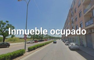 Parking voiture  Calle avda pais valencia  plaza