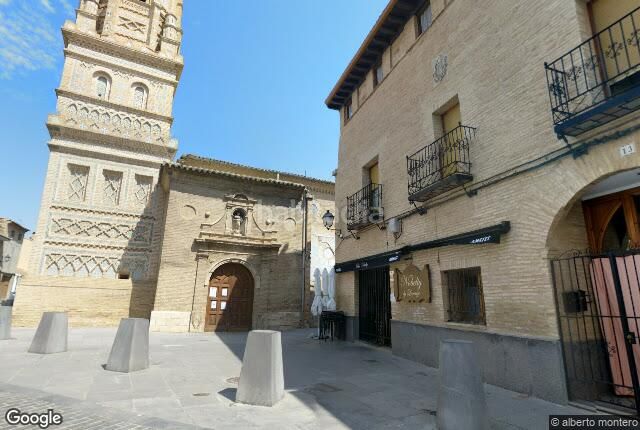 Foto 9d04c223-61d1-4548-b7e6-44bae939de67. Casa amb aparcament a Utebo