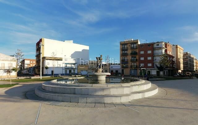 Foto 4c856ce3-33c3-4cfb-aca7-1bd946bda795. Casa a Don Benito
