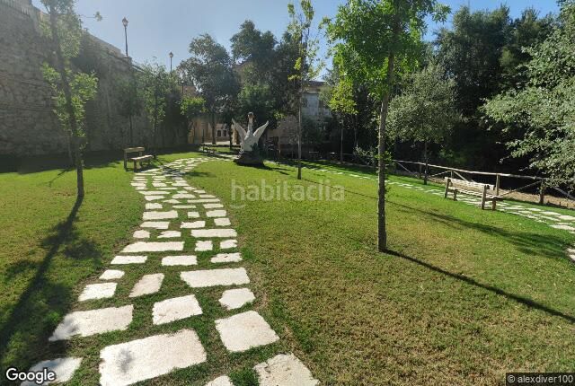 Foto b3b06468-82fd-4c30-8ab3-219039debbf9. Casa adossada a Puente Genil
