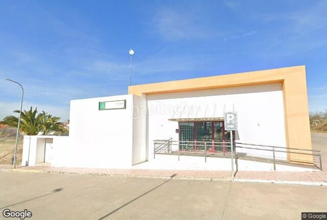 Foto c4b5a527-47a5-408e-8a2e-b4d5f759c45d. Xalet amb aparcament a Pedro Abad