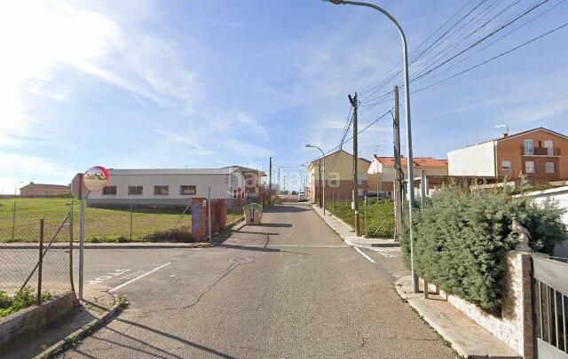 Foto 49fd259e-0c7a-42e6-8f6f-aa2d0d78ee5d. Xalet a Camarena