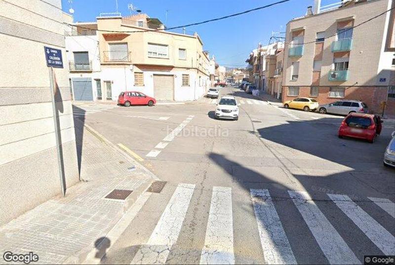 Foto b2d5501f-a114-48e6-b356-97edebd4c30a. Casa adosada en Roc Blanc Terrassa