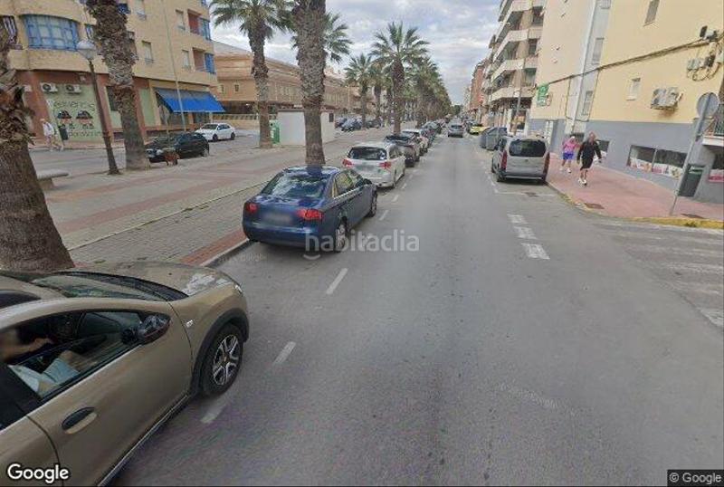 Foto 1251ed45-d8dd-46f1-820a-2c41775c21f1. Piso en Guardamar Playa Guardamar del Segura