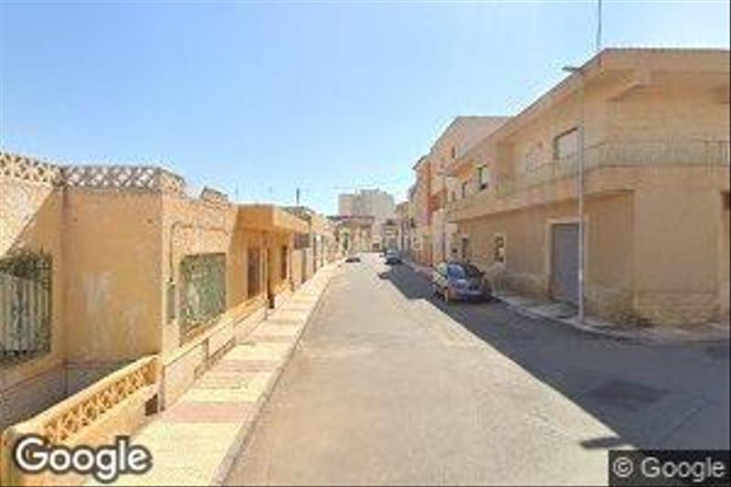 Foto 4d75130d-9b33-4ff1-bb6f-085df1a38e54. Piso en Roquetas pueblo Roquetas de Mar