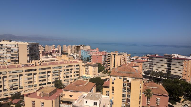 Foto f5d4b3fc-64d2-441a-b10c-77f28d0c16de. Apartament a Manantiales-Estación de Autobuses Torremolinos