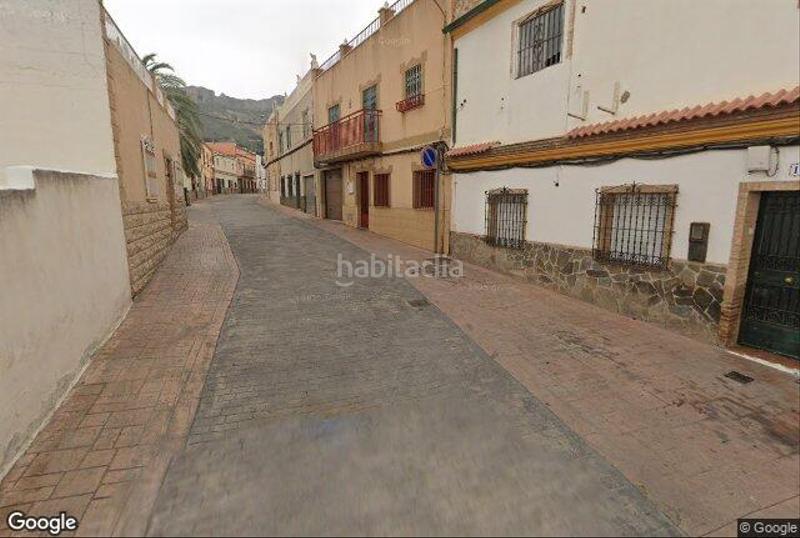 Foto 9859d940-f2ad-4d37-8927-b450000b274d. Casa adosada en Ctra. Circunvalación - La Magdalena Jaén