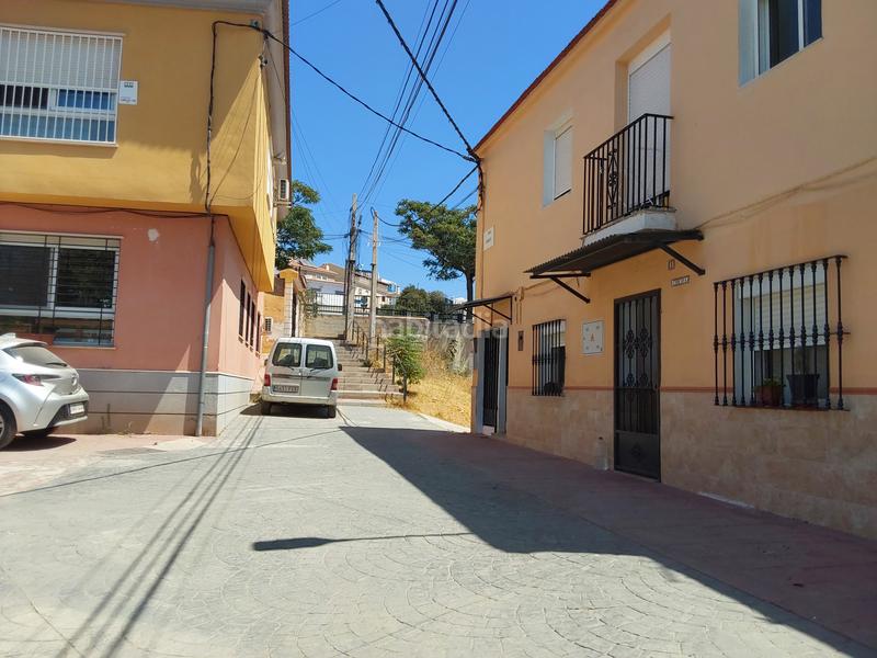Foto f97c4a18-8abe-470c-b4a7-8b7d71e5d680. Casa adosada en Santa Isabel Málaga