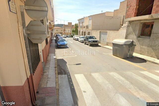 Foto ea5655c7-51c7-4285-85ca-37118cd14e23. Casa adosada en Albox