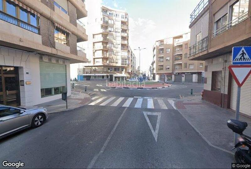 Foto bf0af549-23e6-49b1-8872-498d084c8575. Piso en Novelda