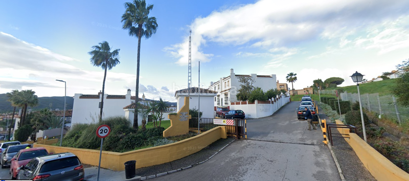 Foto d12f05e2-1844-475a-aec9-0f8c0942748e. Semi detached house in San García Algeciras