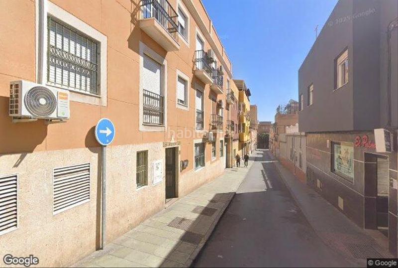 Foto 9564c989-08a5-44a0-ac72-6e0bc52d3e26. Piso en La Chanca - Pescadería Almería