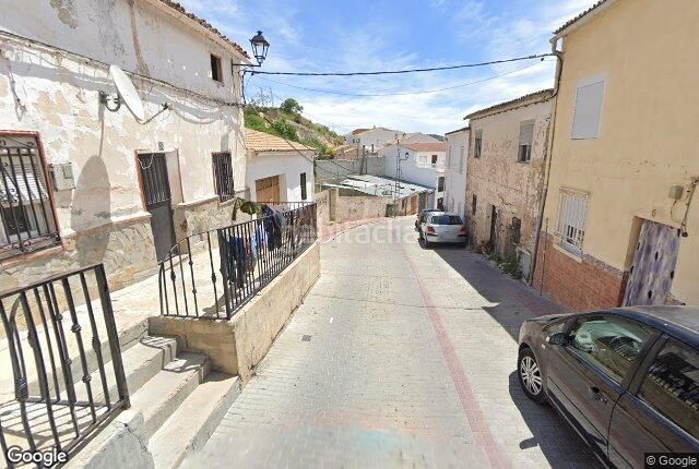 Foto dd56d291-4b43-4ee7-80a1-a75fad6382c8. Piso en Huelma