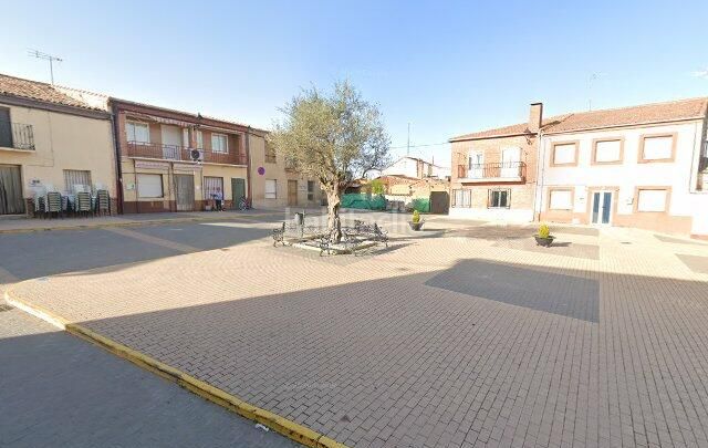Foto 4fb4055e-7f68-4cc0-97e6-fd866250c59d. Casa a Cañizal