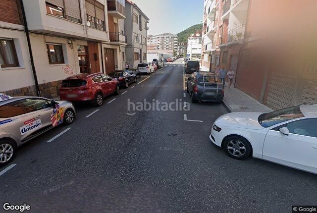 Foto b06a177b-9482-457a-af37-fc00e85d6091. Piso en Santoña