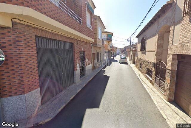 Foto a3e655f1-248c-4ebf-8ad6-5da9f94d3d03. Casa adosada en Mora