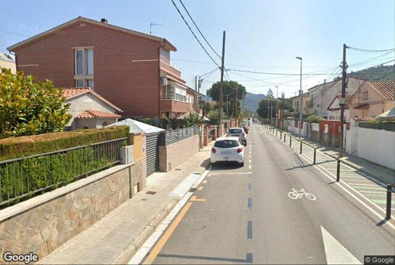 Foto faf0b91c-2d2f-40d3-8aaa-8a43221d6a24. Pis a Santa Maria-Terra Nostra Montcada i Reixac
