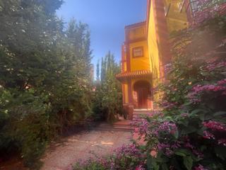 Maison jumelée  Cl doctor barnard