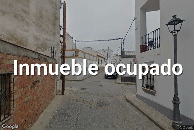 Foto a3266a1f-dcdd-4a34-85e1-490e3e72625f. Casa adosada en Benalup