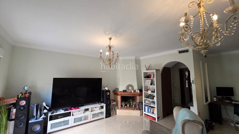 Foto eaedcf20-df4f-42e5-b68e-d1e8497495ca. Casa adossada amb aparcament piscina a Manilva pueblo Manilva