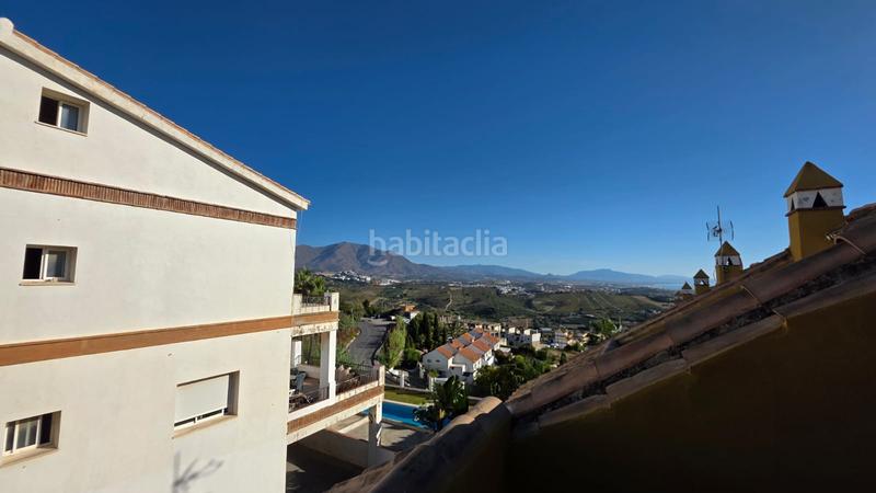 Foto 99edaf58-e7af-449a-be49-ad8fd6073347. Semi detached house with parking pool in Manilva pueblo Manilva