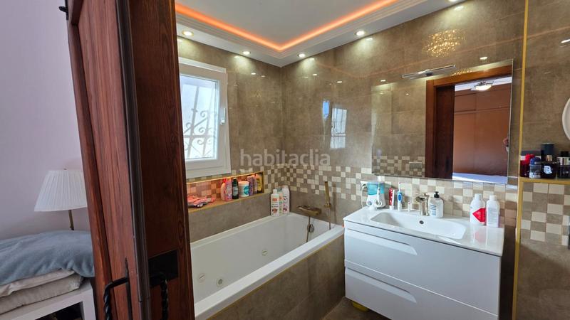 Foto e97b4d7e-db8b-42c1-bddb-1f6b5f97a216. Semi detached house with parking pool in Manilva pueblo Manilva