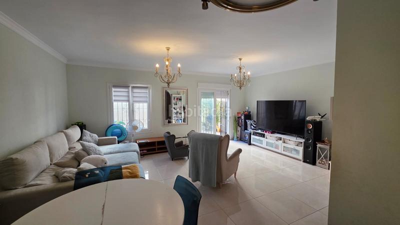 Foto ff60edd5-a7b0-4f54-a694-a6c66dd06829. Semi detached house with parking pool in Manilva pueblo Manilva