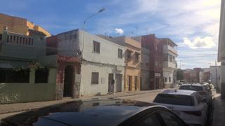 Casa adossada  Cl cid campeador